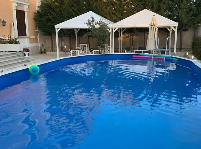 Corte Bianca לינה וארוחת בוקר 3*